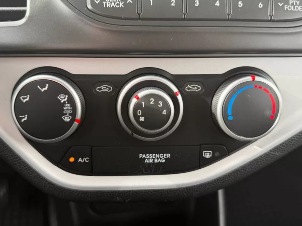 Kia Picanto 1.0 CVVT 51 kW Active - foto 13