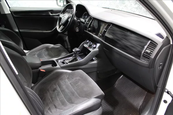 Škoda Kodiaq 2,0 TDI DSG 4x4 Style - foto 12