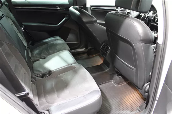 Škoda Kodiaq 2,0 TDI DSG 4x4 Style - foto 13