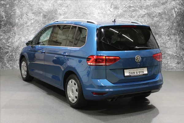Volkswagen Touran 1,4 TSI DSG Highline blue pear - foto 3