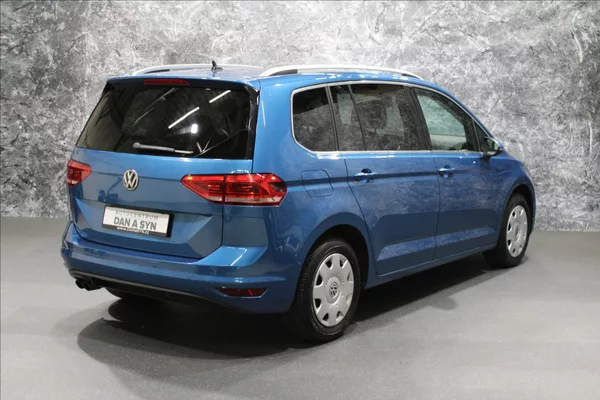Volkswagen Touran 1,4 TSI DSG Highline blue pear - foto 4