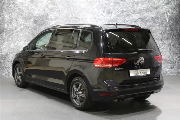 Volkswagen Touran 1,4 TSI Comfortline - foto 3