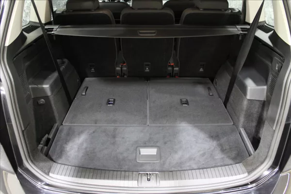 Volkswagen Touran 1,4 TSI Comfortline 7-míst - foto 6