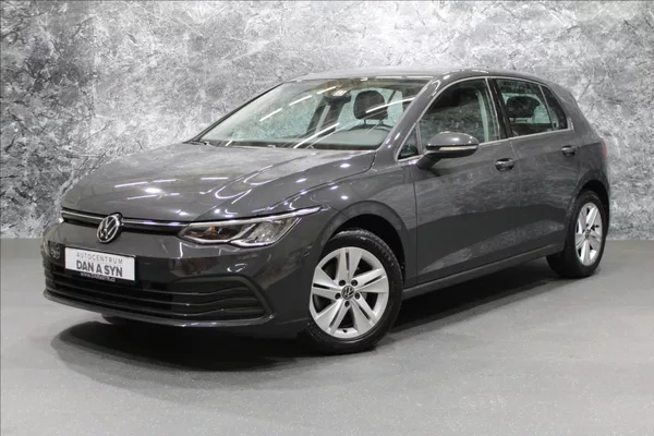 Volkswagen Golf 1,0 TSI Life CZ původ