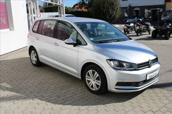 Volkswagen Touran 1,2 TSI 7 míst, navi, serv.kni - foto 2