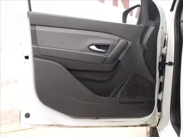 Renault Kangoo 1,5 DCi 70kw zachovalý stav - foto 9