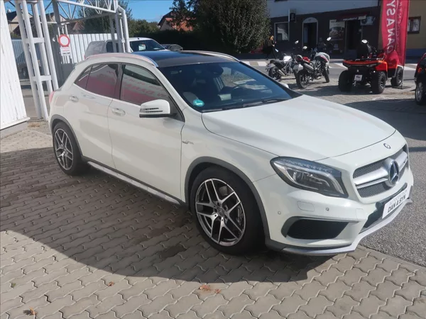Mercedes-Benz GLA 2,0 45 AMG 4Matic panorama - foto 2