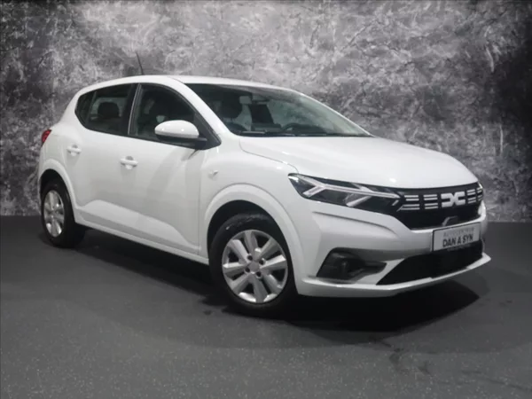 Dacia Sandero 1,0 TCe 67 1. maj. CZ 7800km - foto 2