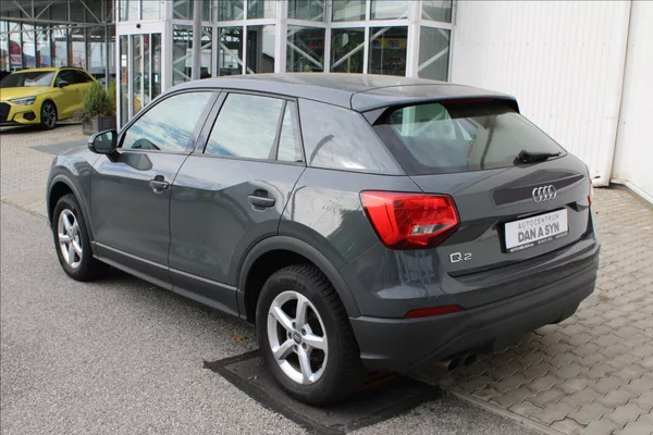 Audi Q2 1,4 TSI 110KW Zachovalý stav - foto 4