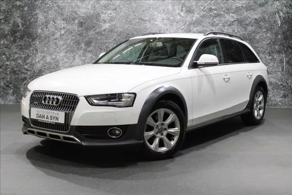 Audi A4 Allroad 2,0 TDI Quattro, xenony