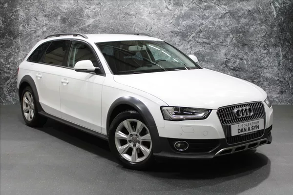 Audi A4 Allroad 2,0 TDI Quattro, xenony - foto 2
