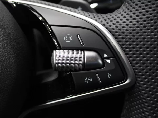 Škoda Kodiaq 2,0 TDI SL 142KW 4X4 EL. TAŽNÉ - foto 19