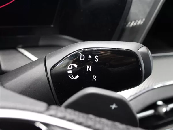 Škoda Kodiaq 2,0 TDI SL 142KW 4X4 EL. TAŽNÉ - foto 21