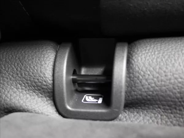 Škoda Kodiaq 2,0 TDI SL 142KW 4X4 EL. TAŽNÉ - foto 32