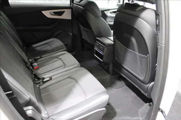 Audi Q7 3,0 TDI quattro S line - foto 13