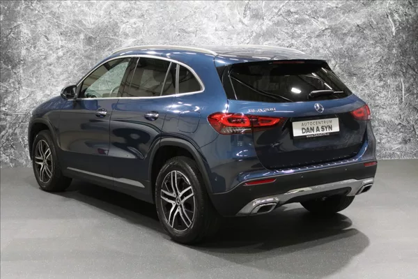 Mercedes-Benz GLA 1,3 200 1.majitel CZ zánovní