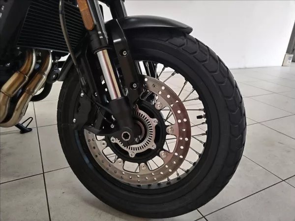 Brixton CROSSFIRE 500 X Bullet Silver - foto 8