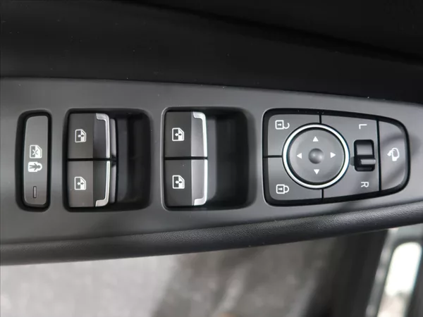 Hyundai Santa Fe 2,2 CRDi Smart 1.majitel CZ - foto 13