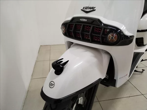 Keeway Sixties 125 0,1 - foto 6