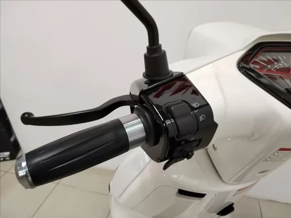 Keeway Sixties 125 0,1 - foto 8