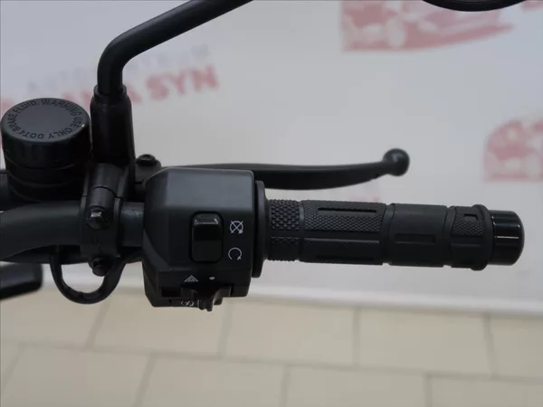 Keeway X-LIGHT 125 - BÍLÁ - EURO 5 - foto 8