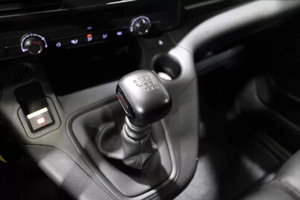 Citroën Berlingo 1,2 PureTech 1.majitel CZ - foto 21