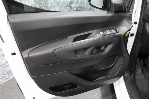 Citroën Berlingo 1,2 PureTech 1.majitel CZ - foto 7