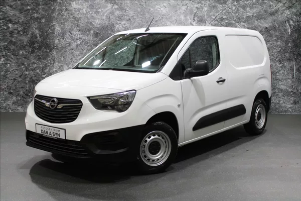 Opel Combo 1,2 CZ původ, serv. historie