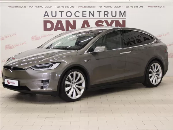 Tesla Model X 0,0 DUAL 90kWh 386KW TOP STAV