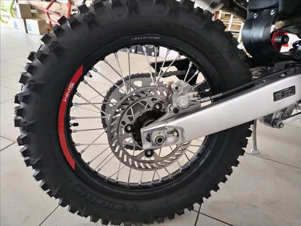 SWM RS 300 R 0,3 - foto 13