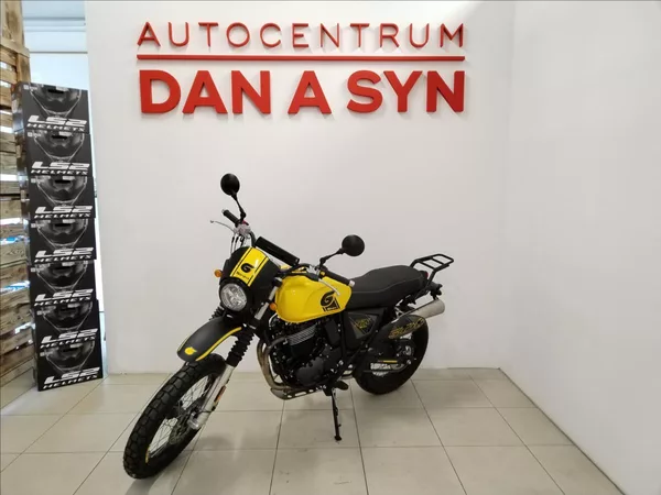 SWM SIX6 500 TRAVELER EURO5 0,5