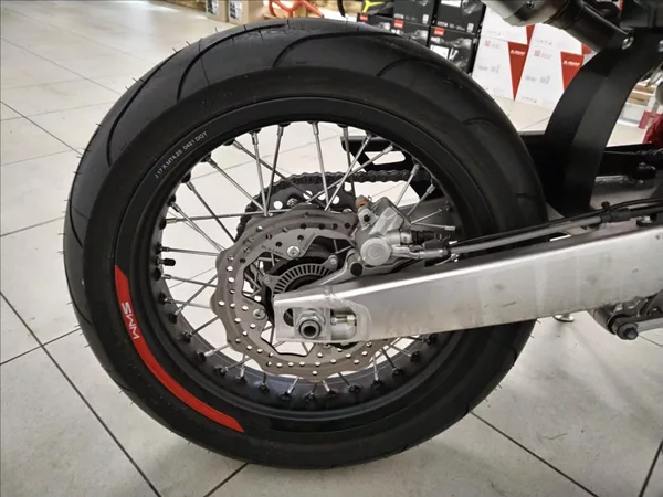 SWM SM 500 R Euro 5 WHITE/RED 0, - foto 11