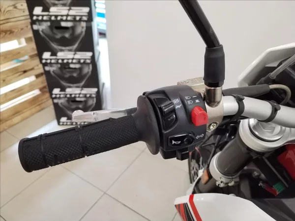 SWM SM 500 R Euro 5 WHITE/RED 0, - foto 8