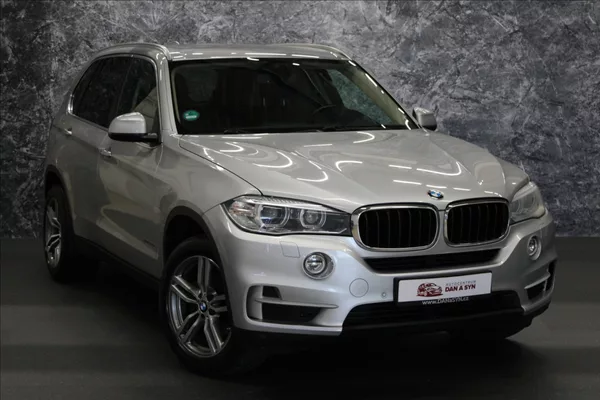 BMW X5 2,0 xDrive25d Steptronic 7míst - foto 2