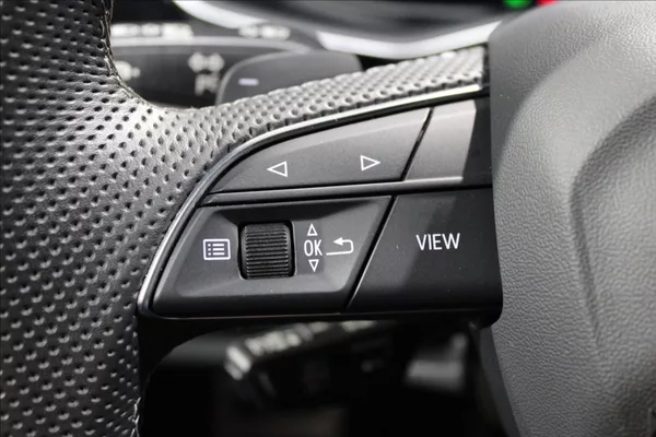 Audi Q7 3,0 TDI Quattro S-Line - foto 18