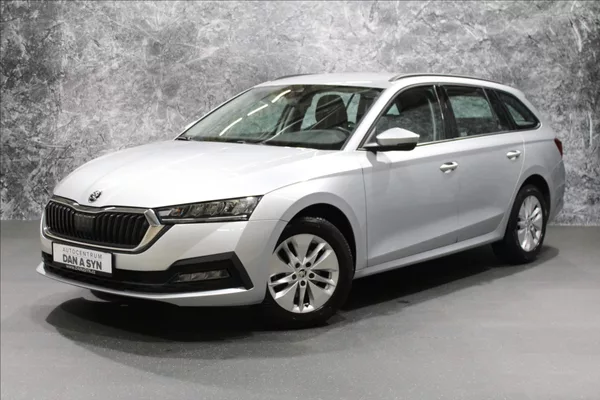 Škoda Octavia 2,0 TDI DSG 1.majitel CZ - foto 33
