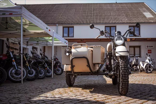 SWM Sidecar Urban 525 Cream 0,5 - foto 4