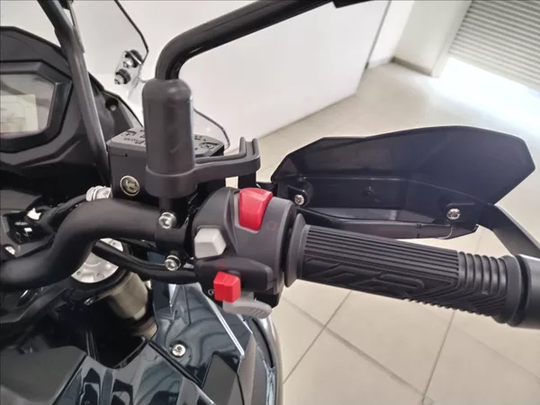 Benelli TRK 502 ABS 0,5 - foto 13
