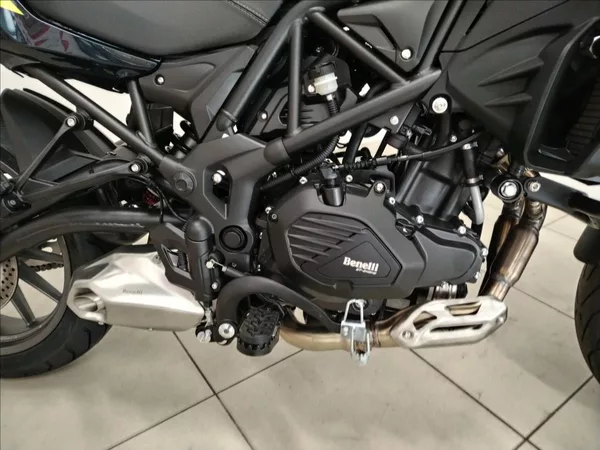 Benelli TRK 502 ABS 0,5 - foto 7