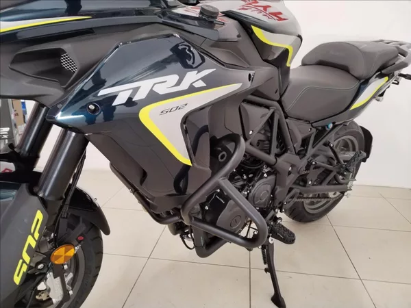 Benelli TRK 502 ABS 0,5 - foto 8