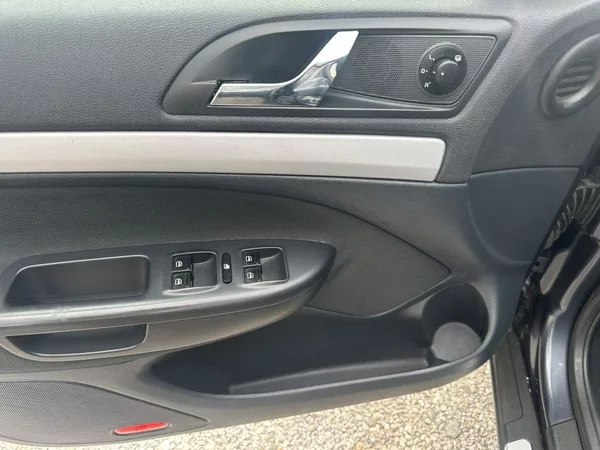 Škoda Octavia Style 2.0 TDi 103kW serviska - foto 13