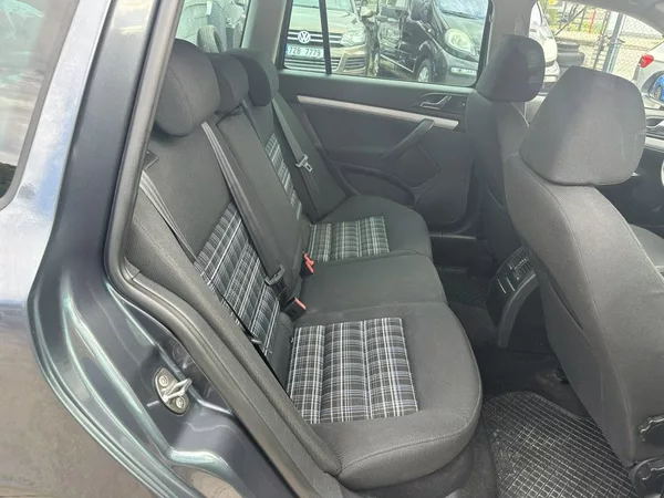 Škoda Octavia Style 2.0 TDi 103kW serviska - foto 16
