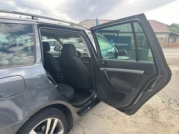 Škoda Octavia Style 2.0 TDi 103kW serviska - foto 17