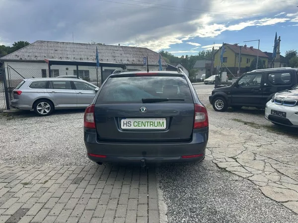 Škoda Octavia Style 2.0 TDi 103kW serviska - foto 4