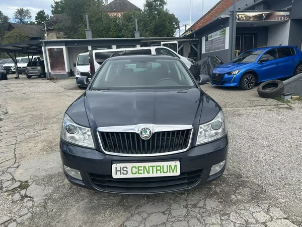 Škoda Octavia Style 2.0 TDi 103kW serviska - foto 8