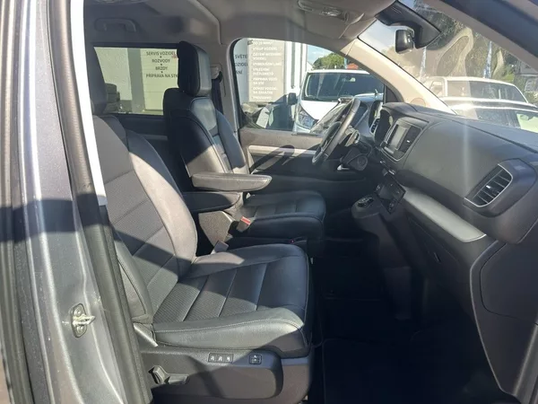 Toyota ProAce Verso L2 VIP 8míst 130kW - foto 25