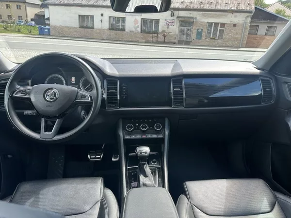 Škoda Kodiaq 2.0 TDi 140kW Style 4x4x DSG - foto 10