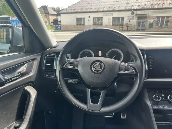 Škoda Kodiaq 2.0 TDi 140kW Style 4x4x DSG - foto 11