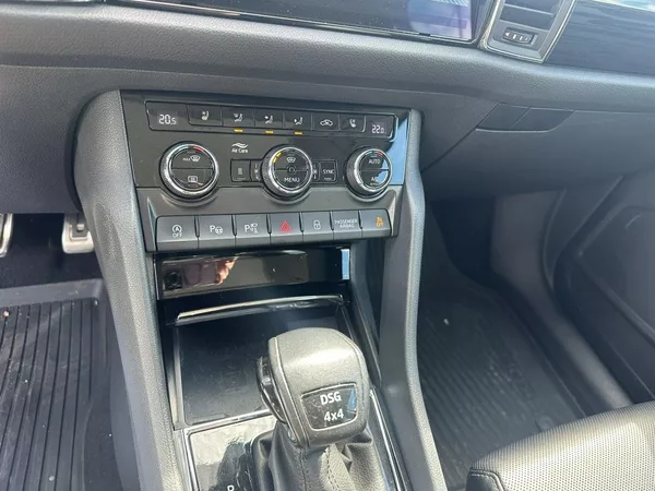 Škoda Kodiaq 2.0 TDi 140kW Style 4x4x DSG - foto 13