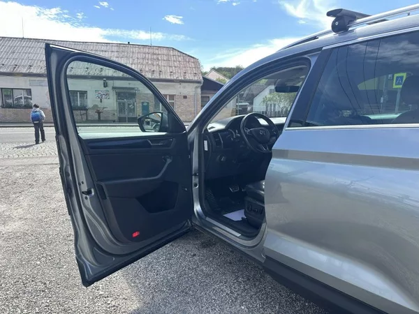 Škoda Kodiaq 2.0 TDi 140kW Style 4x4x DSG - foto 18